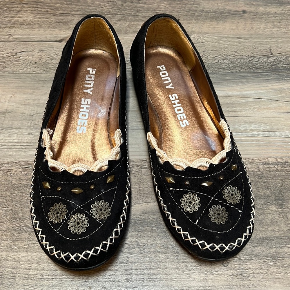 Pony shoes vintage soft velvet embroidered flats, bronze studs & cross stitch, 6